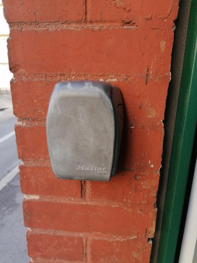 Le Manut, Charme Et Confort Dijon Exterior foto